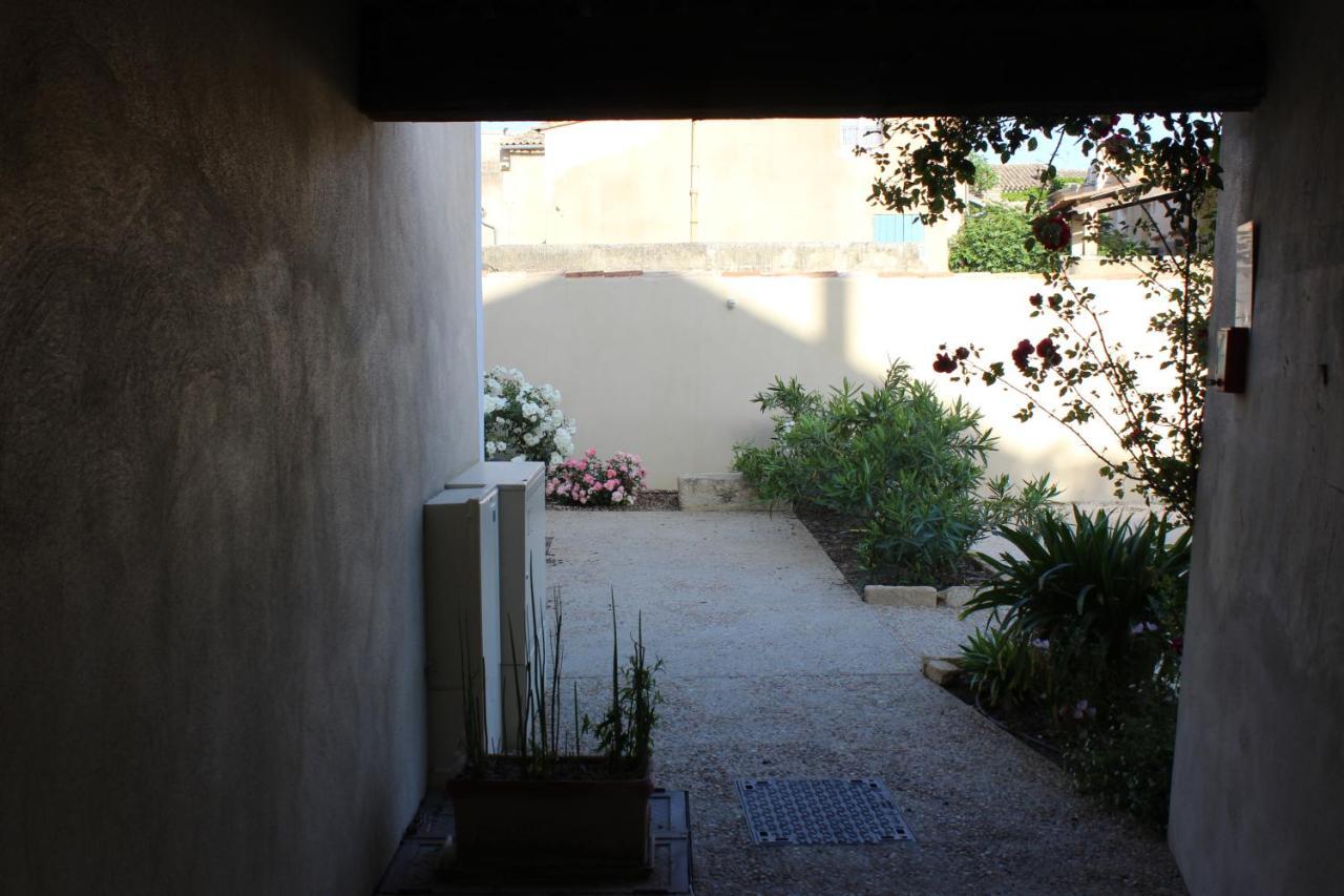 Entre Les Sorgues Ardoise Apartment L'Isle-sur-la-Sorgue Luaran gambar