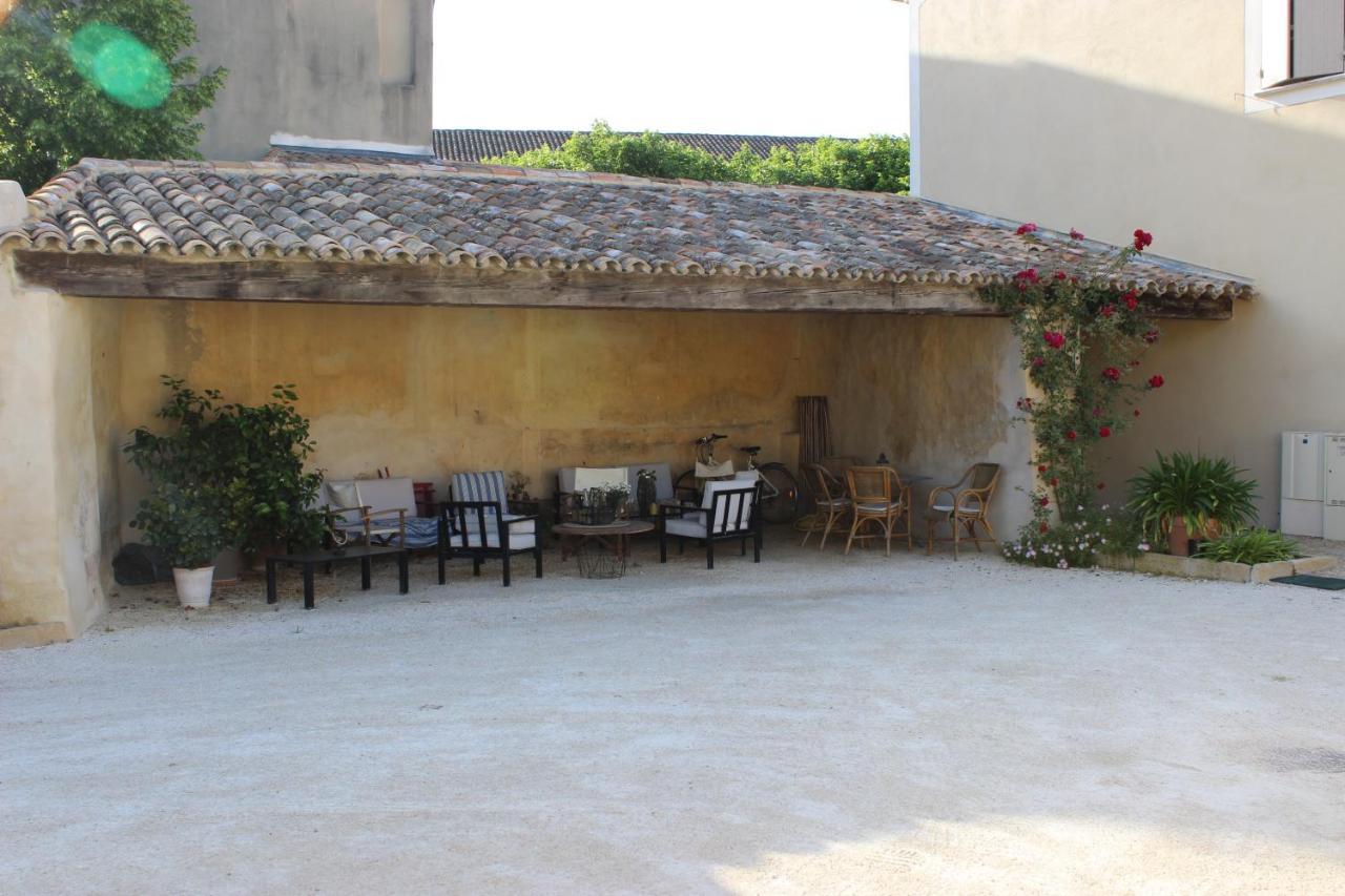 Entre Les Sorgues Ardoise Apartment L'Isle-sur-la-Sorgue Luaran gambar