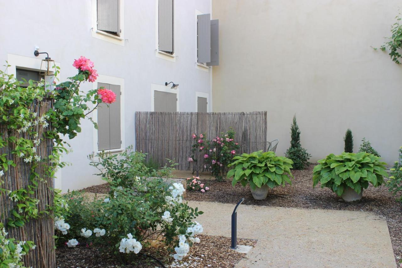 Entre Les Sorgues Ardoise Apartment L'Isle-sur-la-Sorgue Luaran gambar